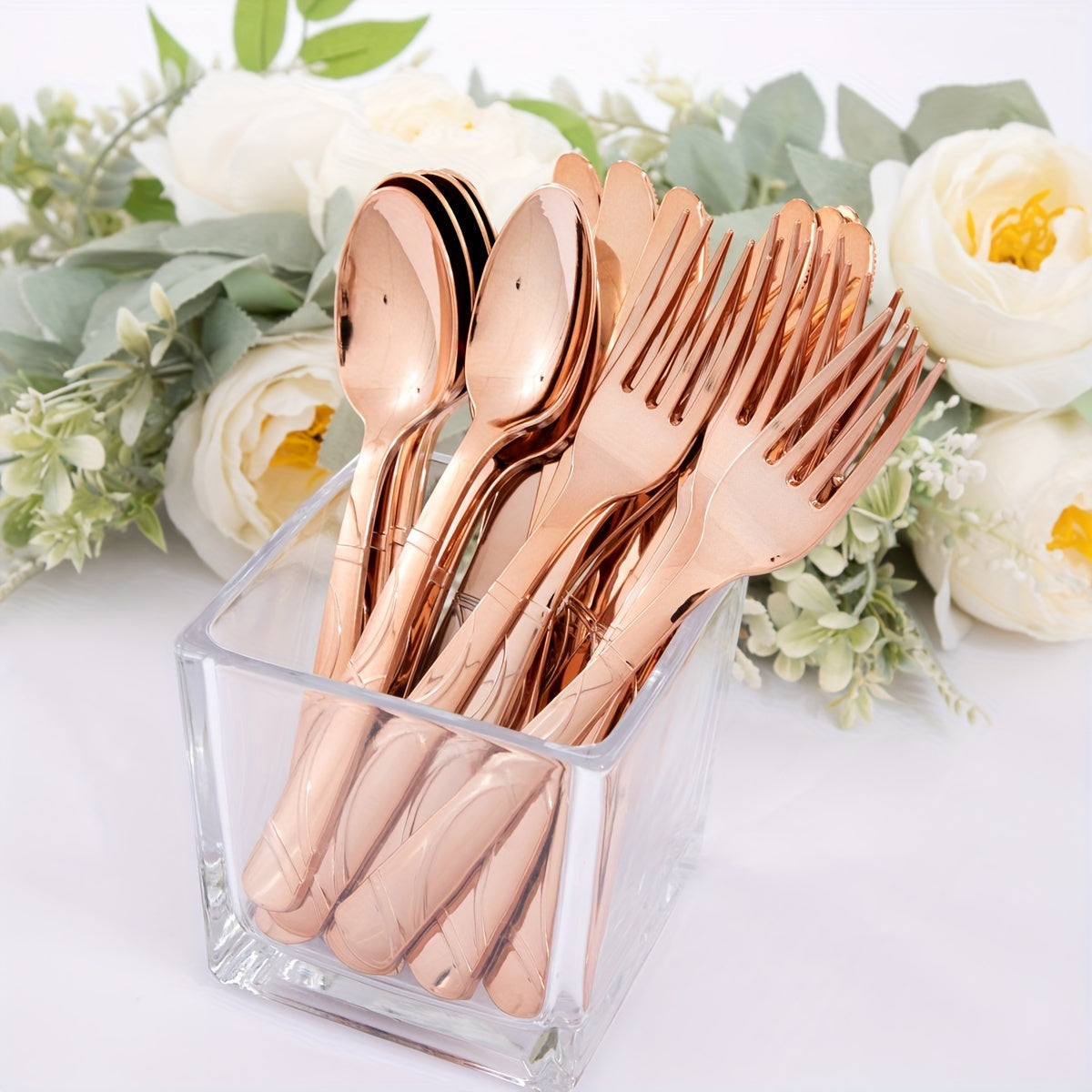 75 Pcs Golden Silverware - Golden Cutlery Set - Disposable Flatware Dinnerware Includes 25 Golden Forks, 25 Golden Spoons, 25 Golden Knives Utensils For Party, Birthday, Wedding, Reuse After Washing Hands