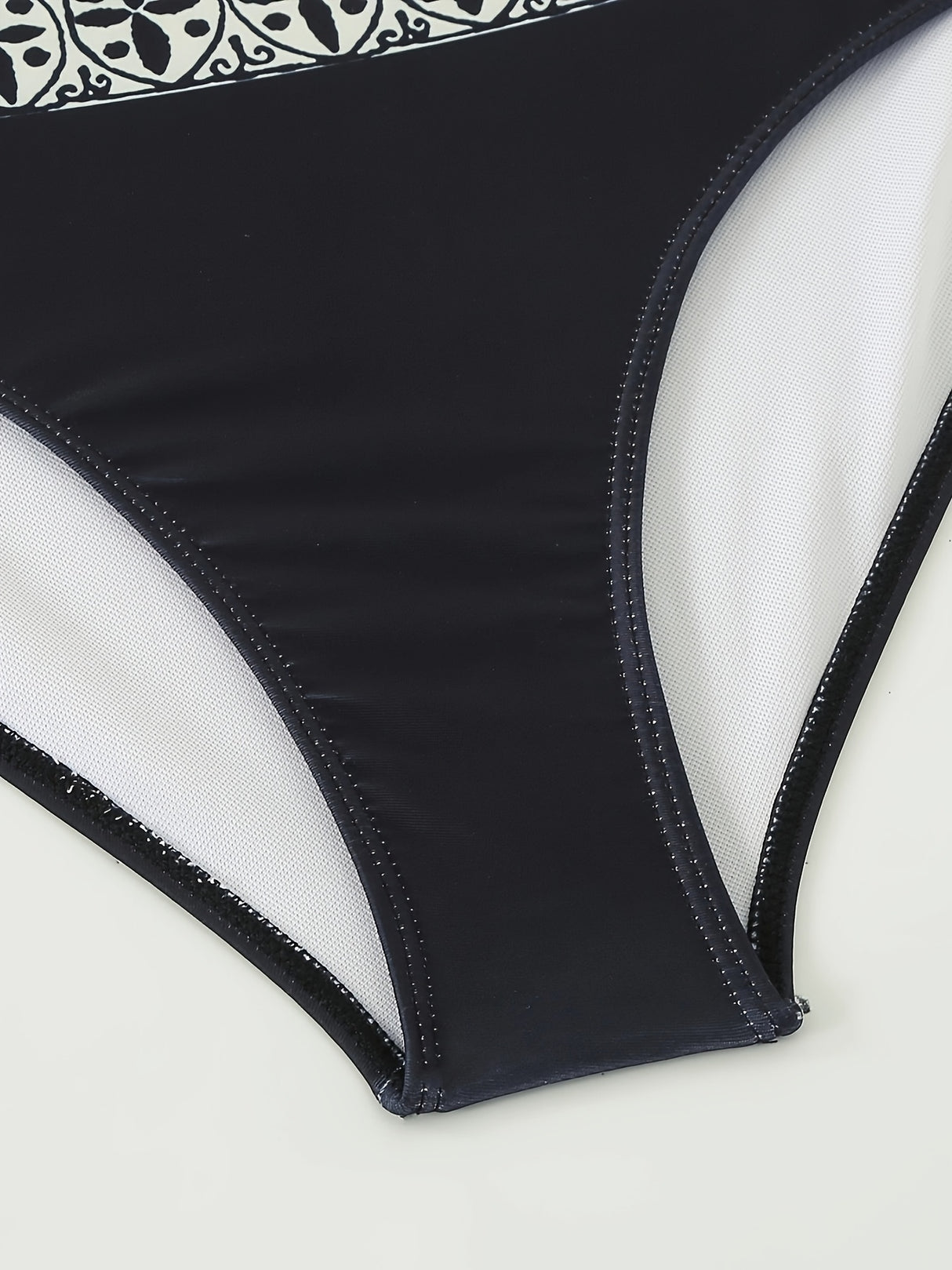 Ladies' Elegant Three Piece Hollow Design Bikini Set With High Elasticity Fabric, Fashionable Beach Swimsuit For Women
