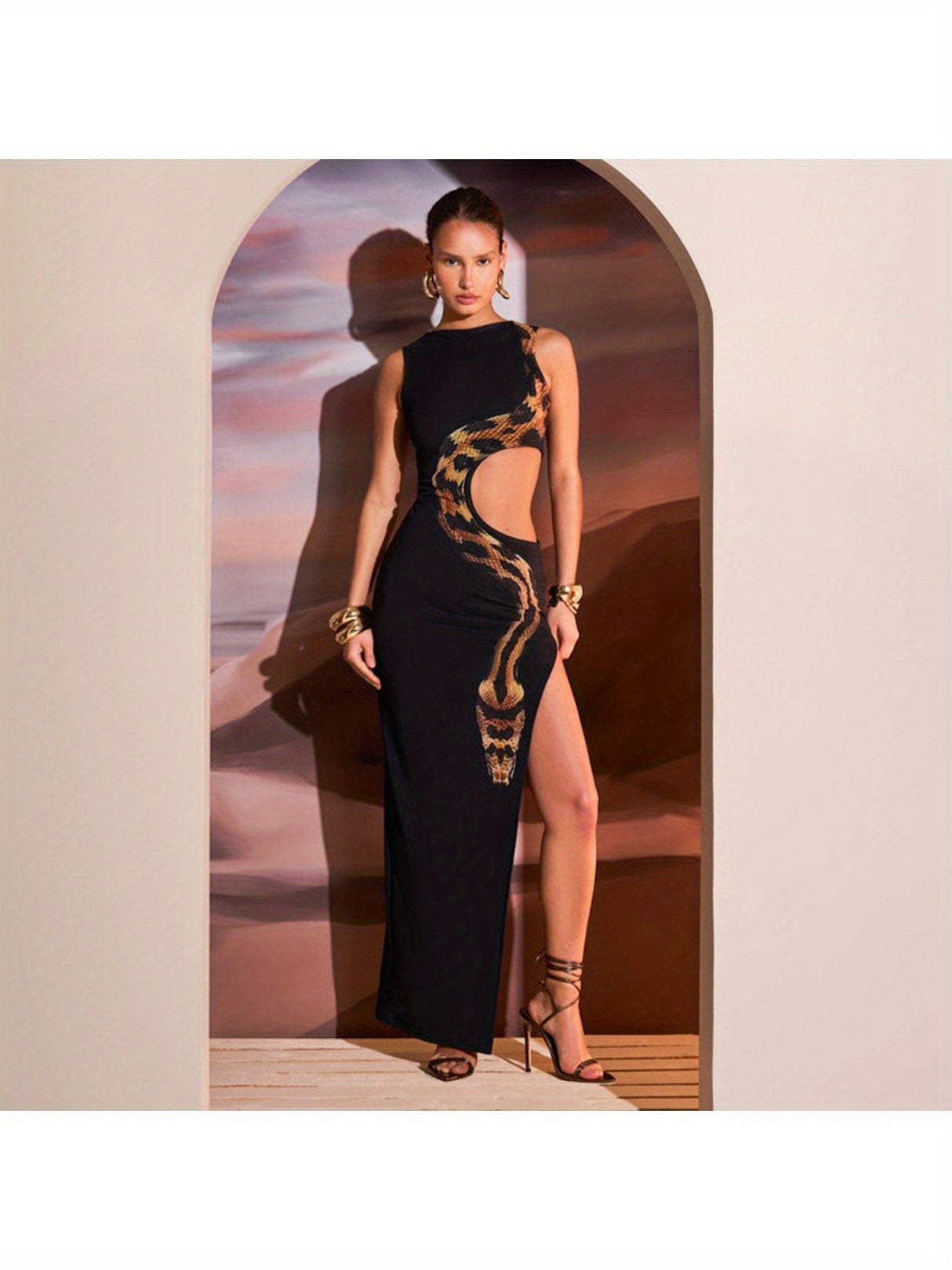 Chic Fashion] Stylish Sleeveless Maxi Dress with Golden Snake Motif, Side Slit & Cut-Out Details – Sexy Solid Color Black Polyester Dress for Women, Perfect for Spring/Summer Fashion, Chic Outfit | Glamorous Attire | Elegan
