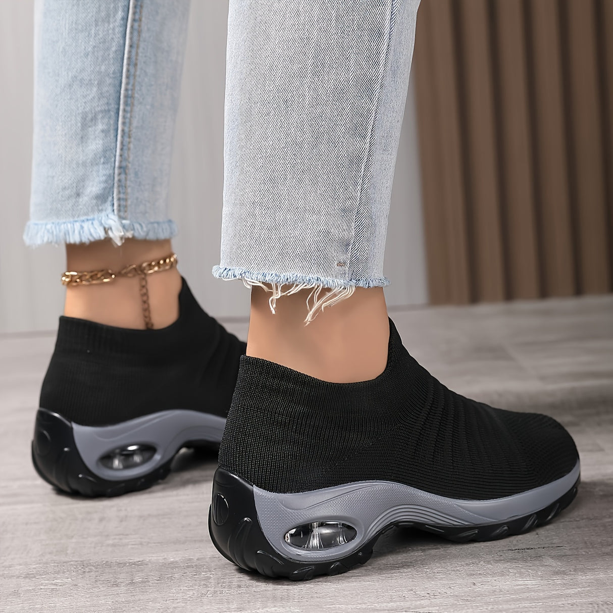 SOSENFER Women's 2089 Breathable Knit Running Shoes - Low-Top Slip-On Design, All-Season Comfort with PU Cushioned Sole for Gym, Jogging & Casual Wear (Black/White)