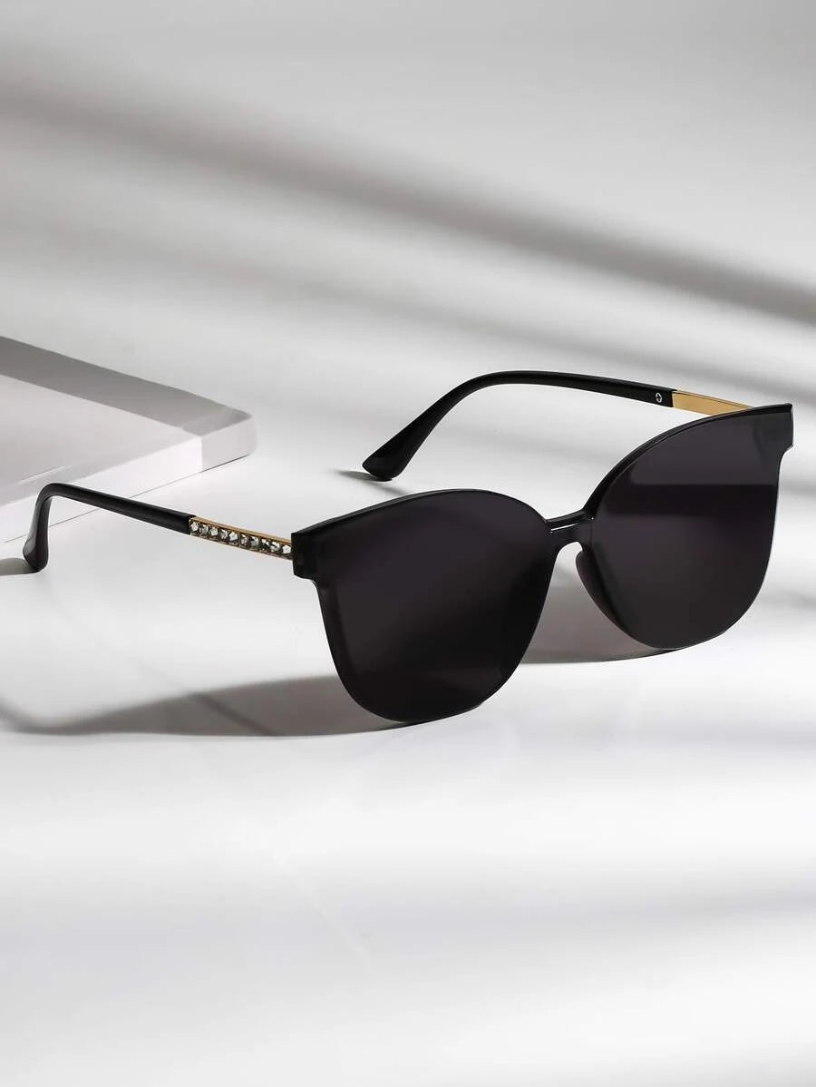 1pair Classic Lens Sunglasses For Outdoor Elegant Sunglasses For Beach