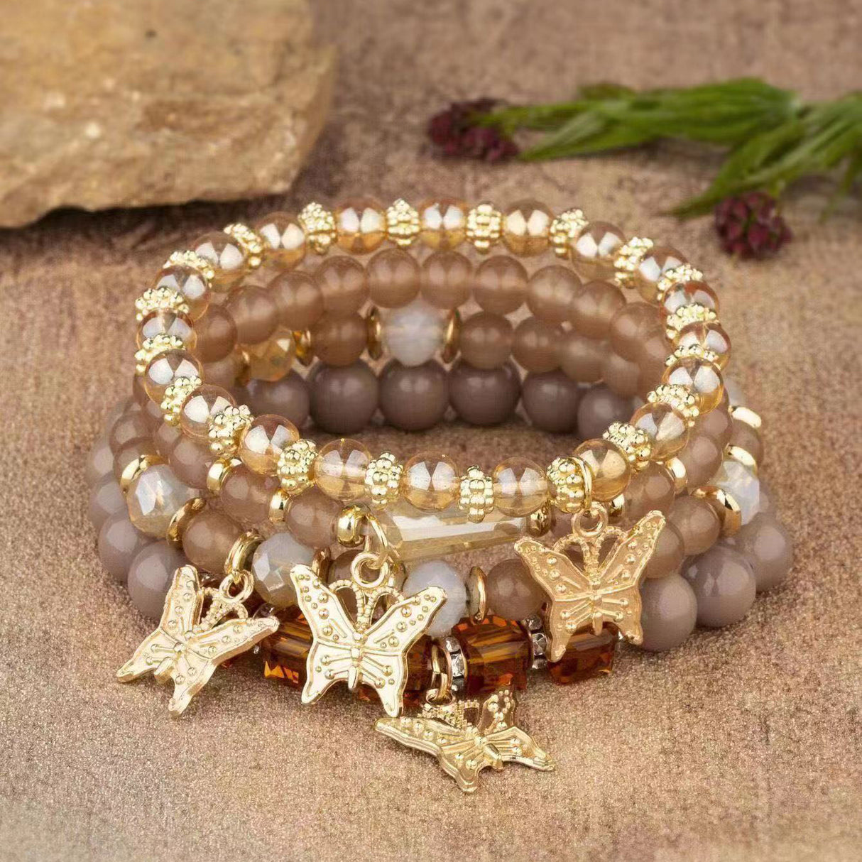 4pcs/set Bohemian Style Butterfly Charm Colorful Beaded Bracelets, Cute Hand Jewelry Gift For Girls