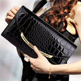 Crocodile Pattern Clutch Bag, Elegant Banquet Flap Handbag, Luxury Evening Purse For Women