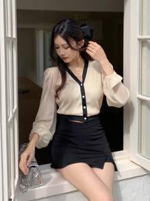 DAZY Women's V-Neck Contrast Color Casual Long Sleeve Shirt, Minimalist & Fashionable For Everyday Wear