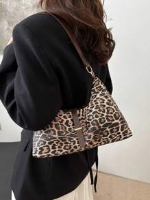 Leopard Print Shoulder Bag: Handheld Underarm Fashion Accessory, Versatile For Various Occasions - PU Material, Zip Closure, Animal Print Design
