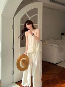 DAZY Women Solid Color Casual Camisole & Lace Patchwork 2 Pieces Set