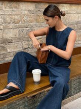 Livesso Women Solid Color Round Neck Loose Vest And Loose Pocket Denim Pants Set, Casual Style