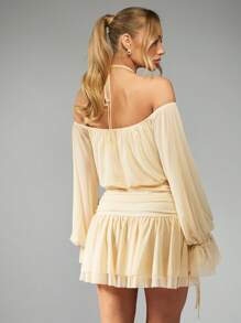 MISSGUIDED MISSGUIDED PLUS Plus Size Off-Shoulder Halterneck Mini Dress With Blouson Sleeves And Ruched Waist Detail Perfect For Wedding Guest Cocktail Party Special Occasion Evening Out