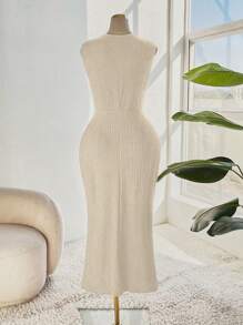 Plus Size Women Elegant Solid Color Sleeveless Split Pleated Dress