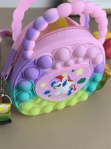 Heart-Shaped Handbag, Silicone Crossbody Bag, Unicorn Wallet - Stress Relief, Waterproof, Durable Storage Pouch - Glossy Chain Link, Stylish, Eye-Catching Crossbody Bag - Suitable For All Daily Use