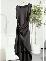 Elegant Women's Summer Dress: Twist Asymmetrical Hem Crew Neck Sleeveless Dress for Women