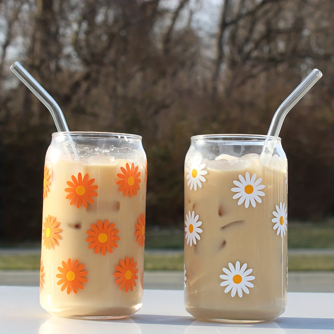 1pc, Daisy Pattern Drinking Glass With Lid And Straw, 16.9oz Can Shaped Water Cup, Cute Flower Iced Coffee Cup, For Beer, Juice, Milk, Birthday Gifts, Summer Drinkware