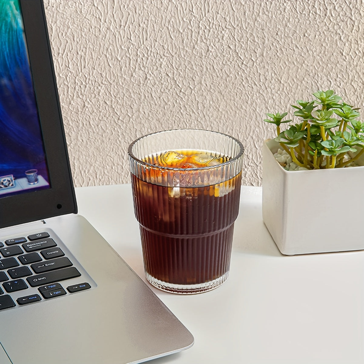 1pc Ribbed Glass Tumbler With Lid And Straw, Origami Style Drinking Glass, Iced Coffee Cups, Summer Winter Drinkware, Travel Accessories