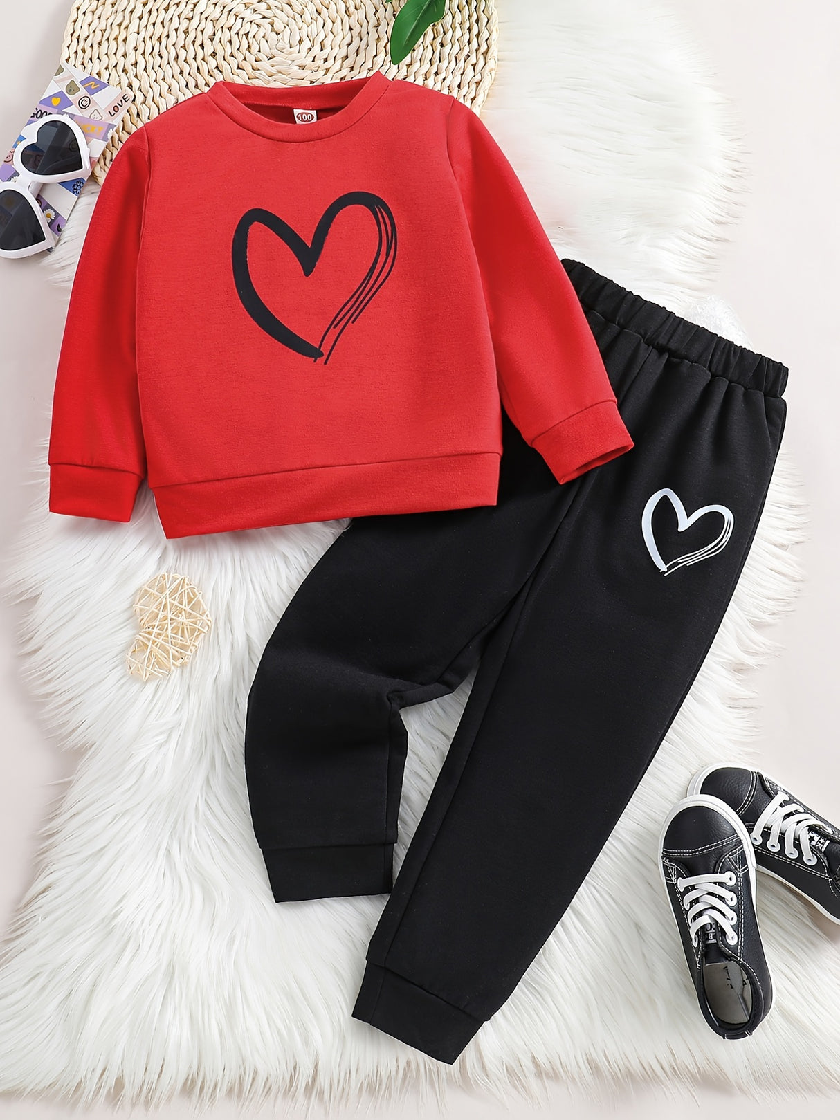 Girl's 2pcs, Sweatshirt & Sweatpants Set, Love Heart Print Long Sleeve Top, Casual Outfits, Kids Clothes For Spring Fall