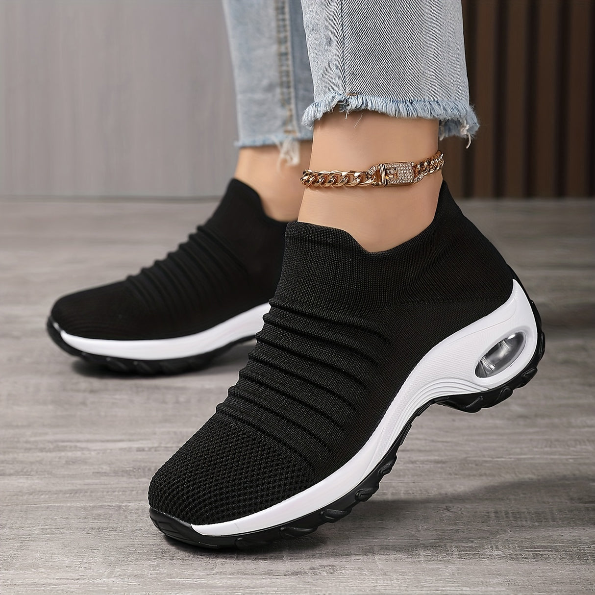 SOSENFER Women's 2089 Breathable Knit Running Shoes - Low-Top Slip-On Design, All-Season Comfort with PU Cushioned Sole for Gym, Jogging & Casual Wear (Black/White)