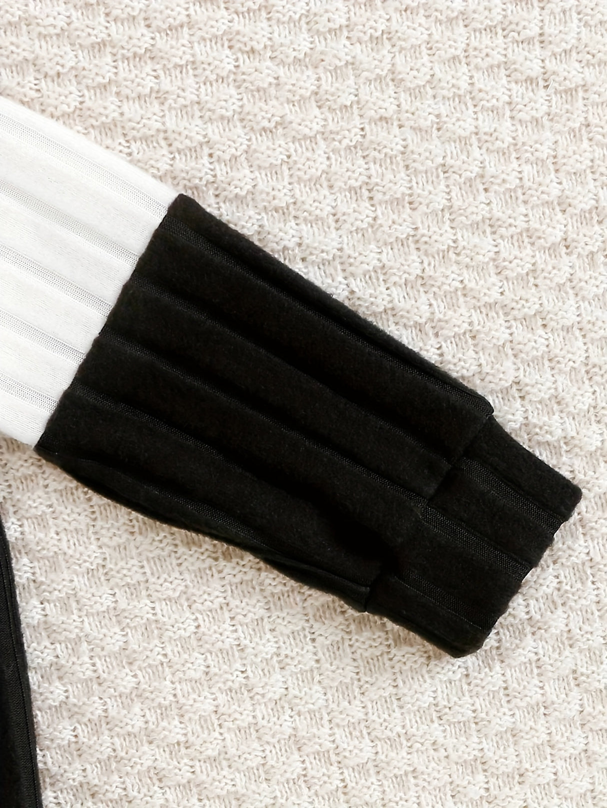 Toddler Boys 2-Piece Outfit, Spring/Autumn Knit Long Sleeve Top with Ribbed Pants, Casual Round Neck, Stretch Polyester, Color Block Design, Elastic Waistband, Baby Clothing Set, For Outdoor