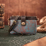 Exquisite Embossed Western Clutch Bag - Versatile Crossbody or Wristlet - Timeless Retro Style for Fashion-Forward Women