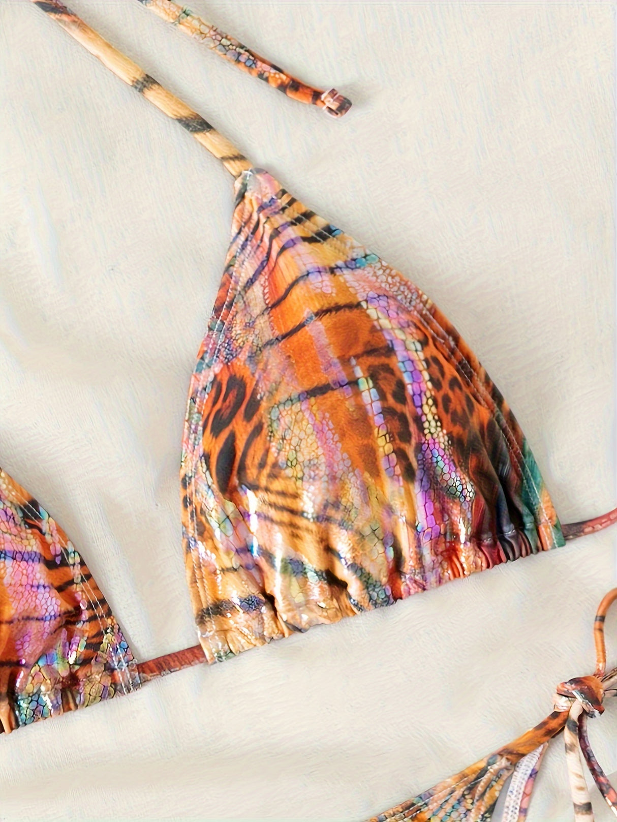 Sexy Hot Stamping Split Style Bikini Swimsuit for Women - Stylish Beachwear with Stamp Print, High-Waisted Design, and Flattering Cut - Perfect for Summer Vacation, Pool Party, or Beach Getaway
