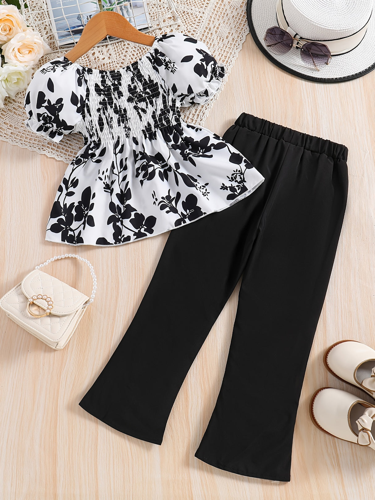 Girls 2pcs Shirred Shirt & Elastic Waist Flared Pants Set Floral Print Short Puff Sleeve Top Elegant Kids Clothes Summer