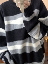 1pc Korean Style Cozy Fleece-Lined Crew Neck Sweater for Men - Casual Polyester Striped Pullover with Contrasting Colors, Loose Fit, Thermal Insulation, Knitted Fabric, Adult - Fall/Winter Essential