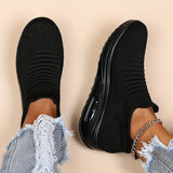 All-Season Women's Lightweight Sneakers - Stabilizing Air Cushion, Slip-On Running Shoes in Sleek Black