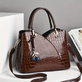 2022 Newest Trendy Women'S Faux Crocodile-Texture Handbag with Cherry Pendant - Stylish Black And Red Shoulder And Handbag, Zip Closure, Polyester Lining, Edge Paint Detail, Handbag|Chic Handbag|Zippered Bag