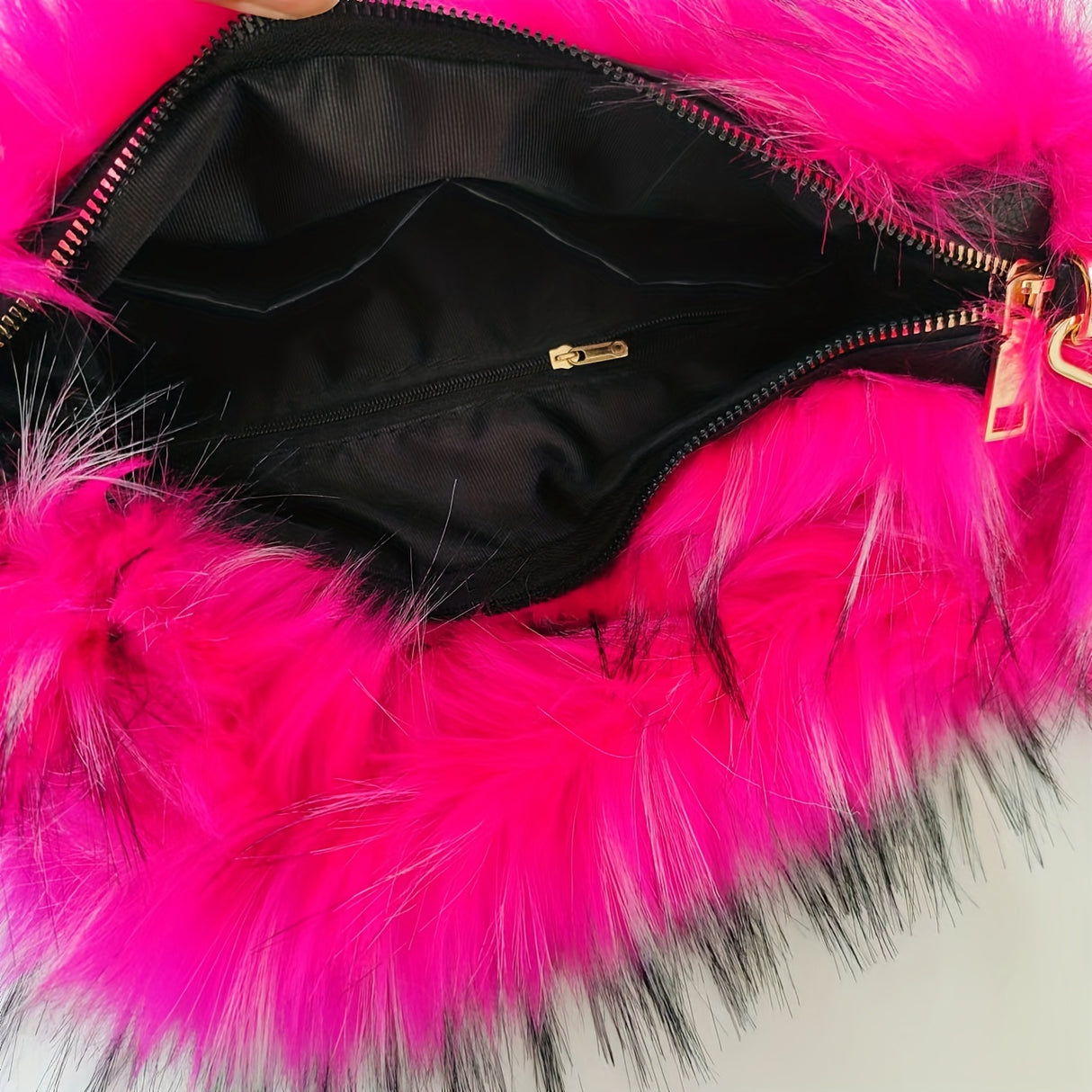 [Heart Shaped Plush Shoulder Bag] Plush Love Heart Shaped Shoulder Bag, Y2K Fluffy Tote Bag, Faux Fur Underarm Bag Purse For Women