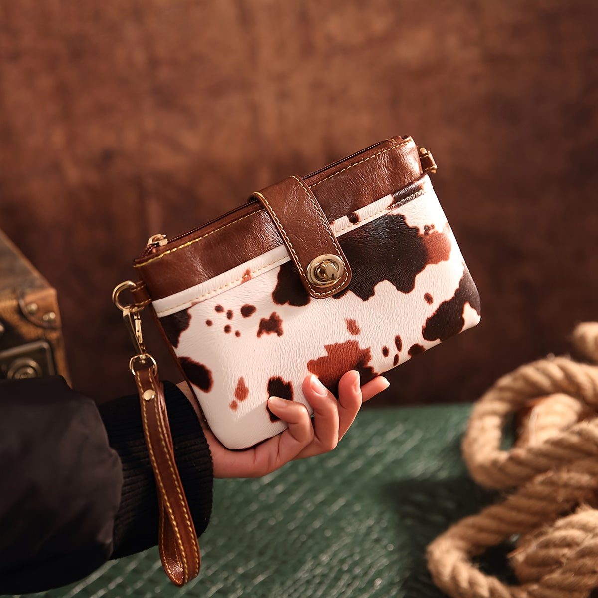 Retro Cow Print Crossbody Bag, Western Aztec Clutch Bag, Ethnic Style Wrist Wallet Coin Purse For Women