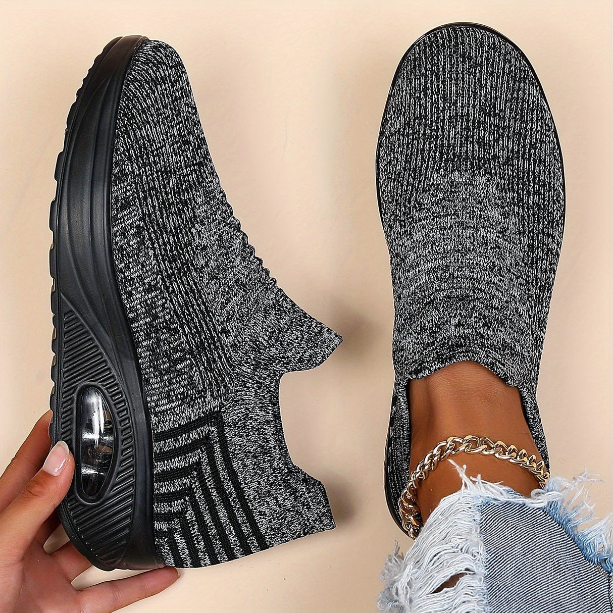All-Season Women's Lightweight Sneakers - Stabilizing Air Cushion, Slip-On Running Shoes in Sleek Black