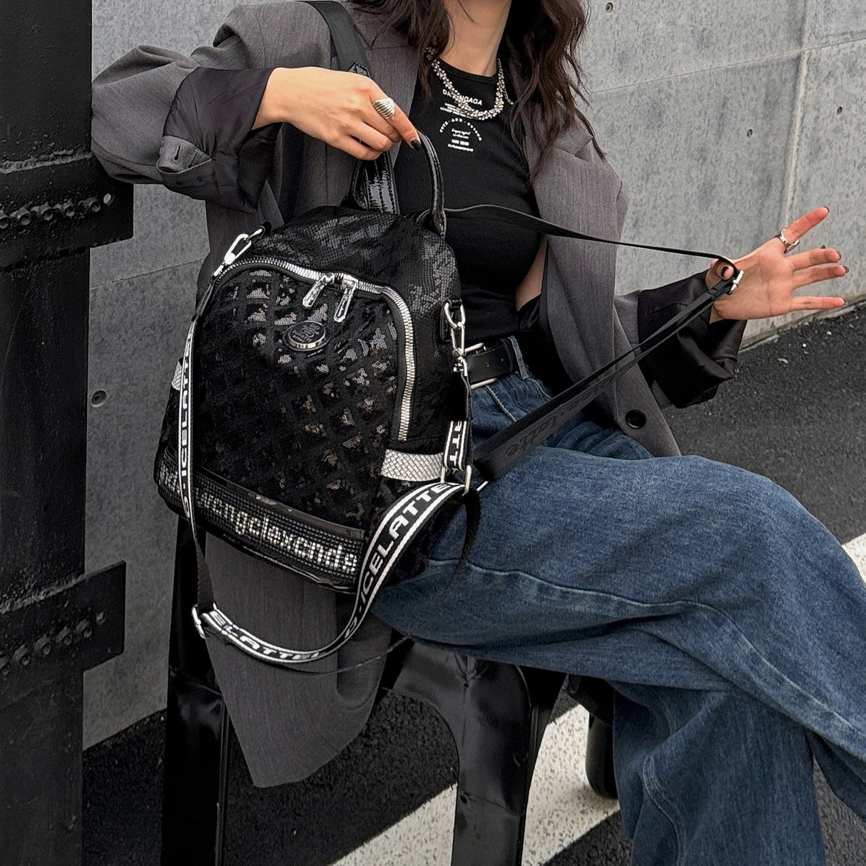 Fashion Sequin Women's Backpack - PU Leather, Large Capacity Casual Daypack with Adjustable Straps, Zip Closure, Polyester Lined, Solid Color, Guangzhou - Versatile Travel and School Bag