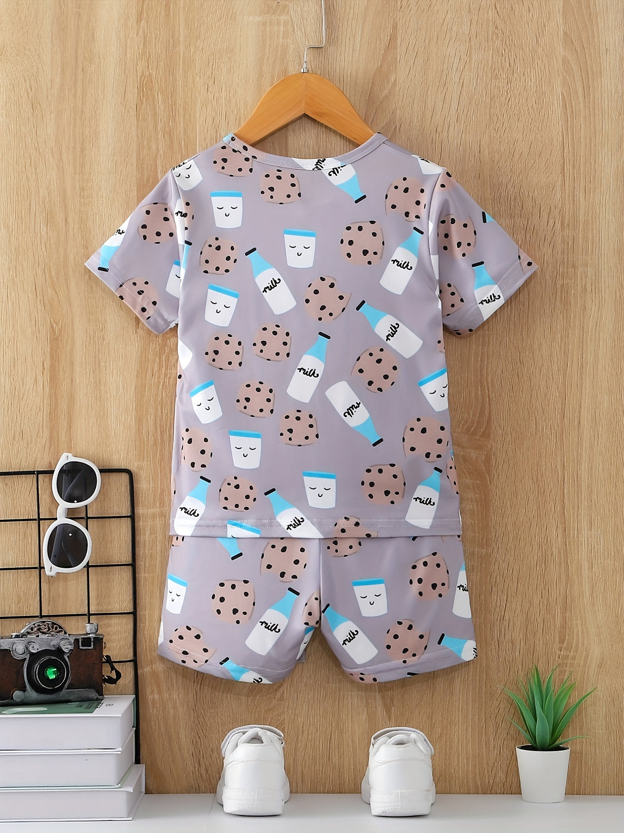 Boys Cartoon Biscuit And Milk Outfit Shorts & T-shirt Short Sleeves Crew Neck Casual Summer Kids Clothes