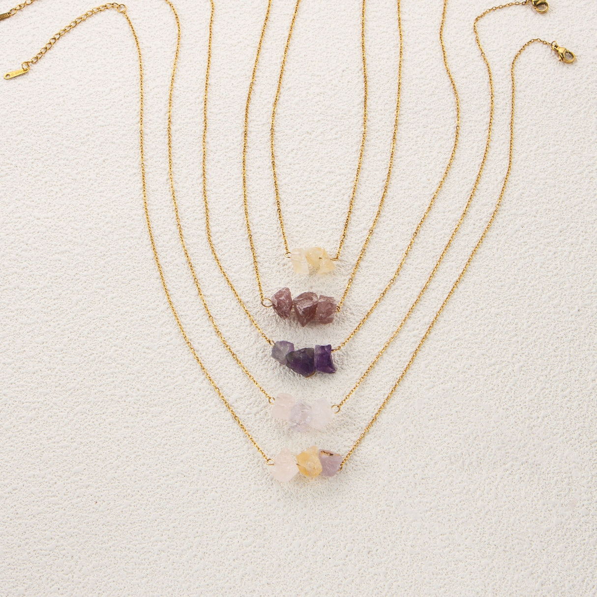 Irregular Crystal Stone Necklace Exquisite Colorful Pendant Neck Jewelry Lucky Protection Jewelry Gift