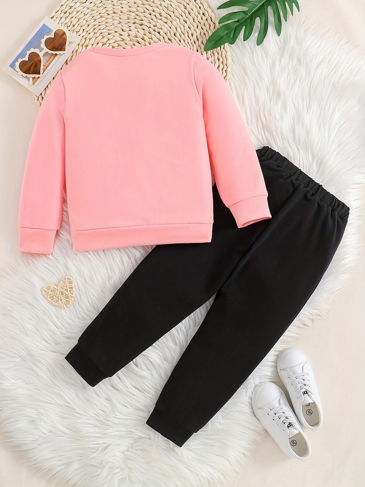 Girl's 2pcs, Sweatshirt & Sweatpants Set, Love Heart Print Long Sleeve Top, Casual Outfits, Kids Clothes For Spring Fall