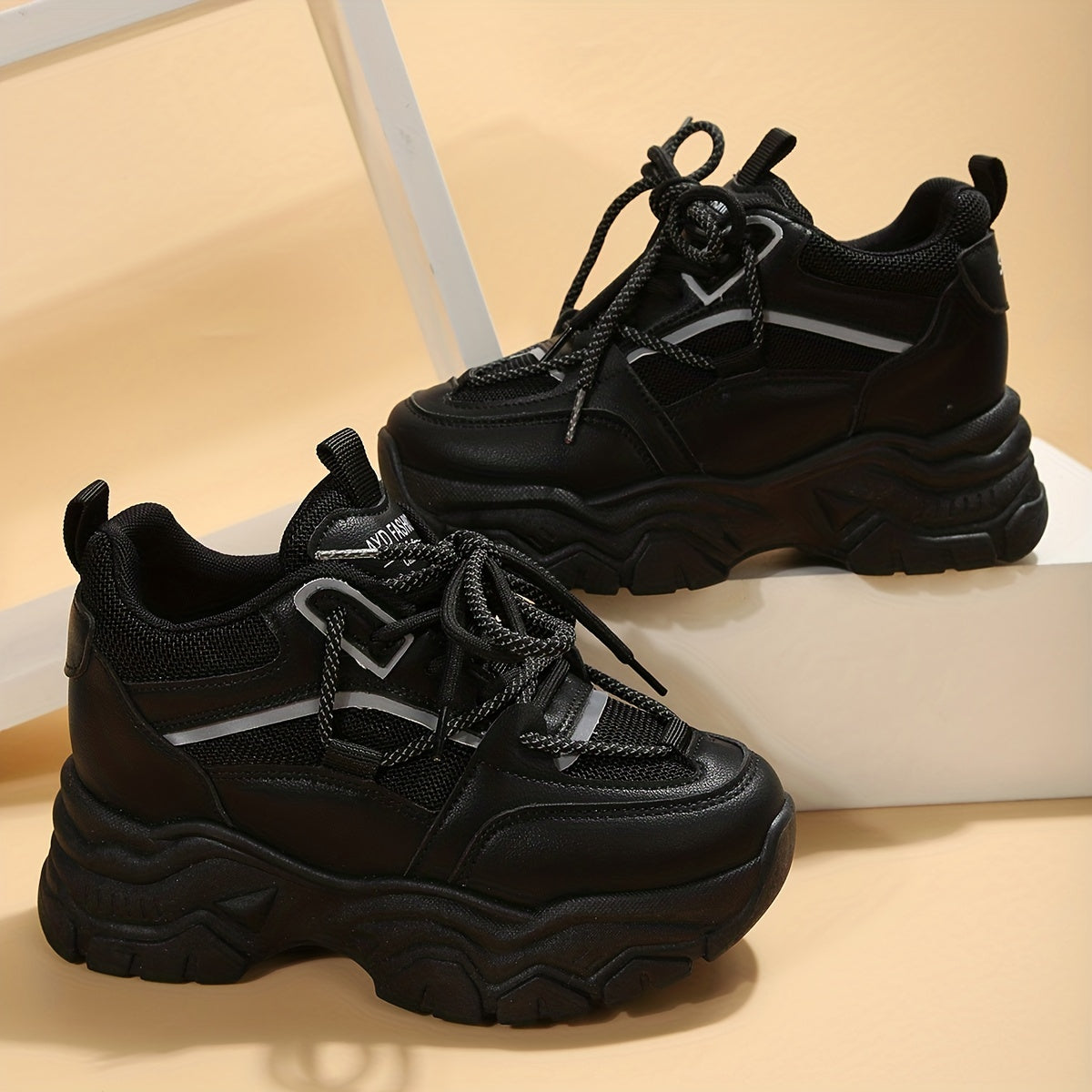 Women's Shockproof Thick Bottom Running Shoes, Casual Breathable Non-slip Sports Shoes