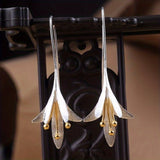 Female Fashion Vintage Blooming Flowers Two Tone Dangle Hanging Engagement Jewelry Earrings