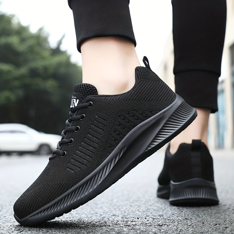 Breathable and Durable Men's Running Shoes with Shock Absorption and Lace-Up Design for Outdoor Activities