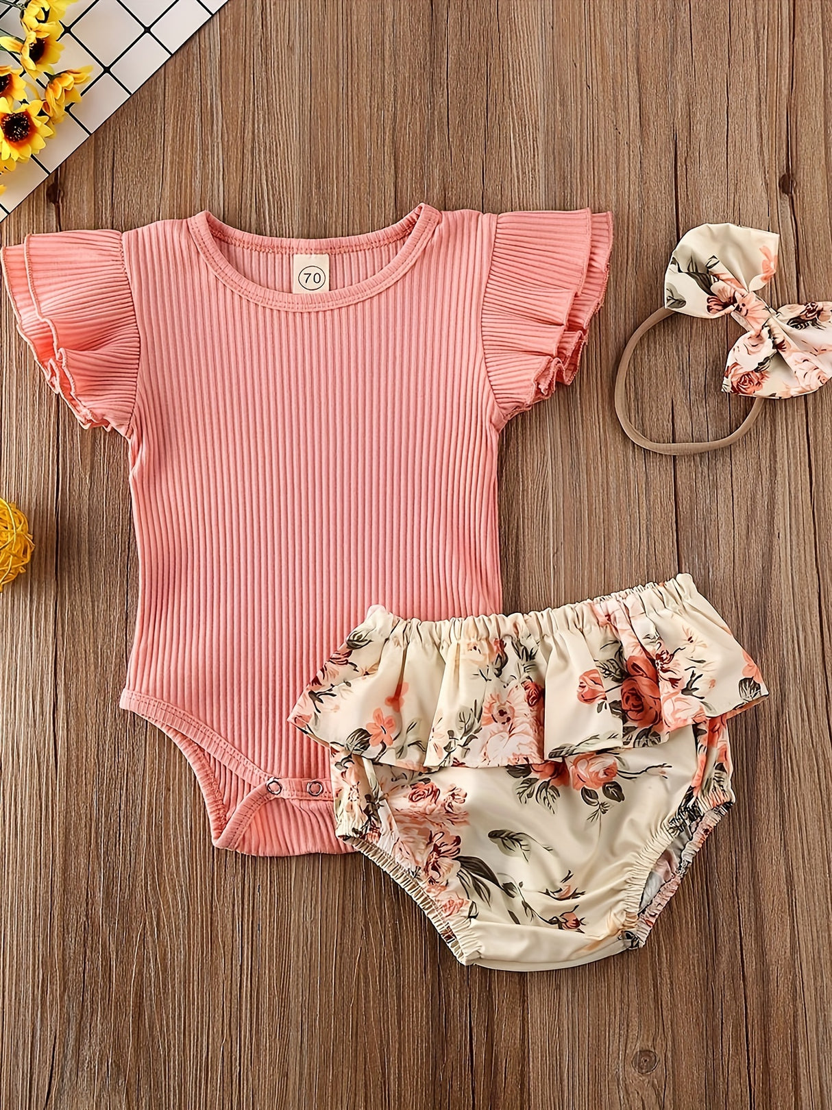 Newborn Outfit Baby Girl Going Home Outfit Ruffle Ribbed Romper Top Floral Pants Headband Set Cute Summer Clothes