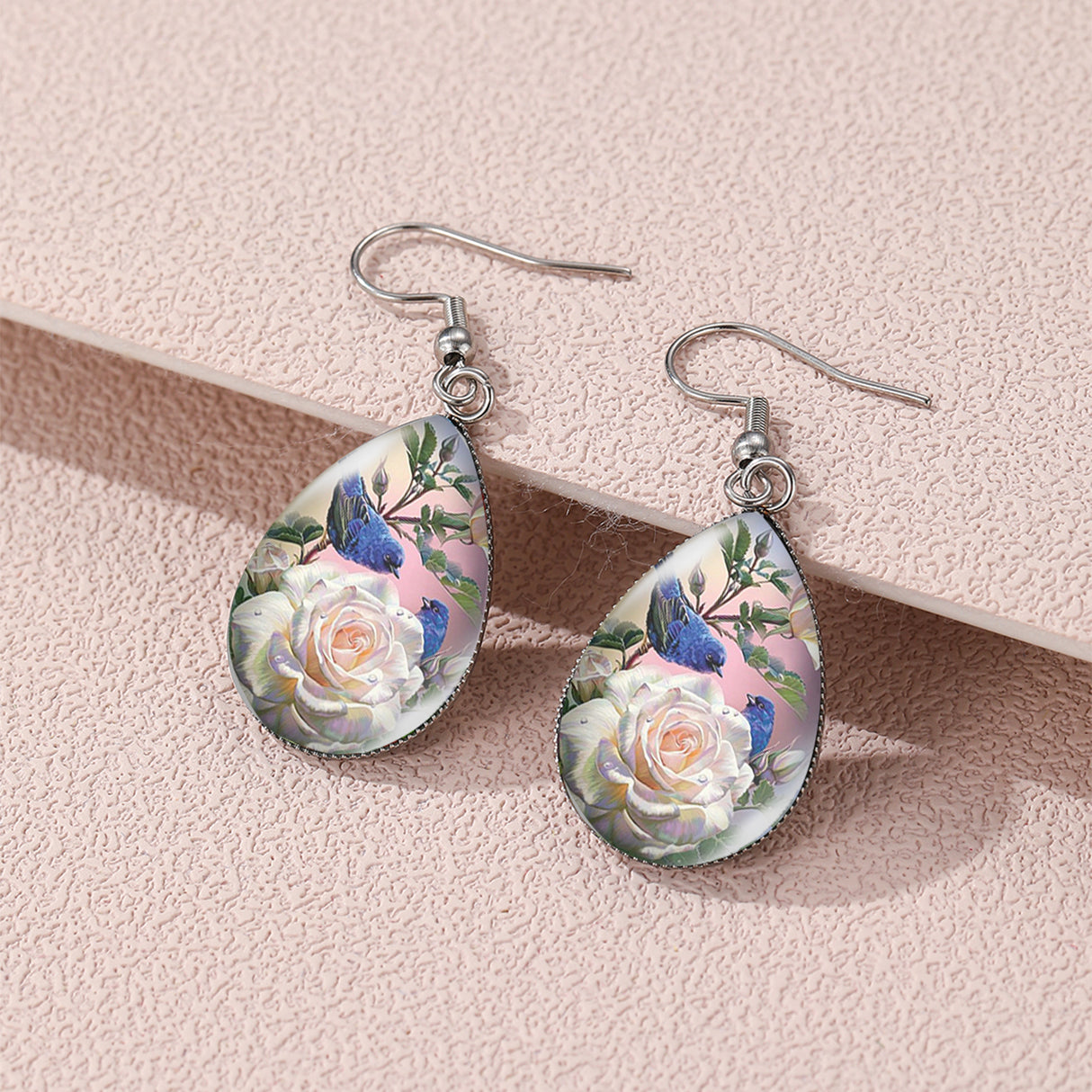 Elegant Sunflower & Hummingbird Water Drop Earrings - Stainless Steel Posts, Glass Material, Perfect for Casual Attire, Pair, Elegant Style