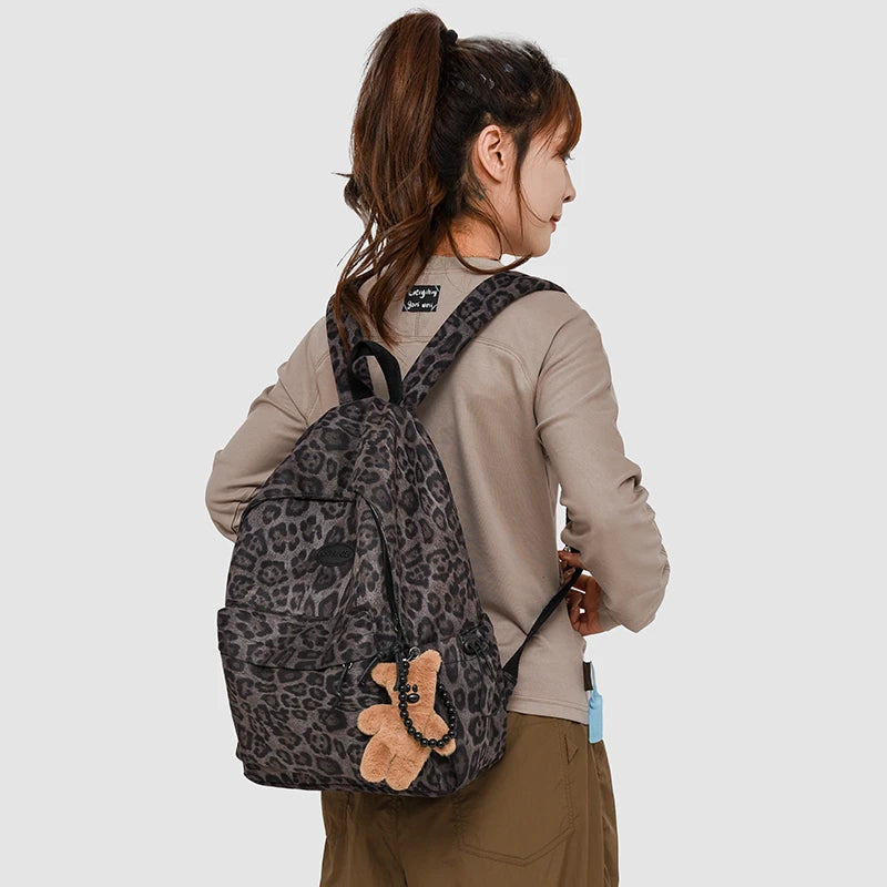 Leopard print Woman Backpack School Book Bags For Teenage Girls Boys Harajuku Female College Bag Student Lady leisure BagPack