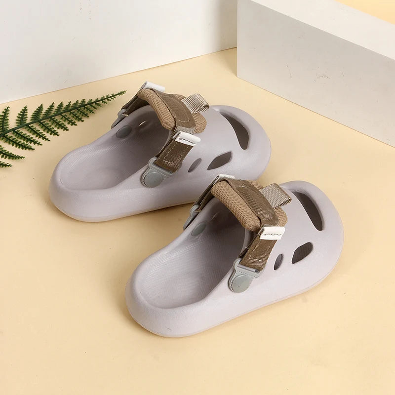 Children's sandals, boys' and girls' slippers, fashionable outdoor shoes, walking shoes, hiking shoes, anti slip beach shoes