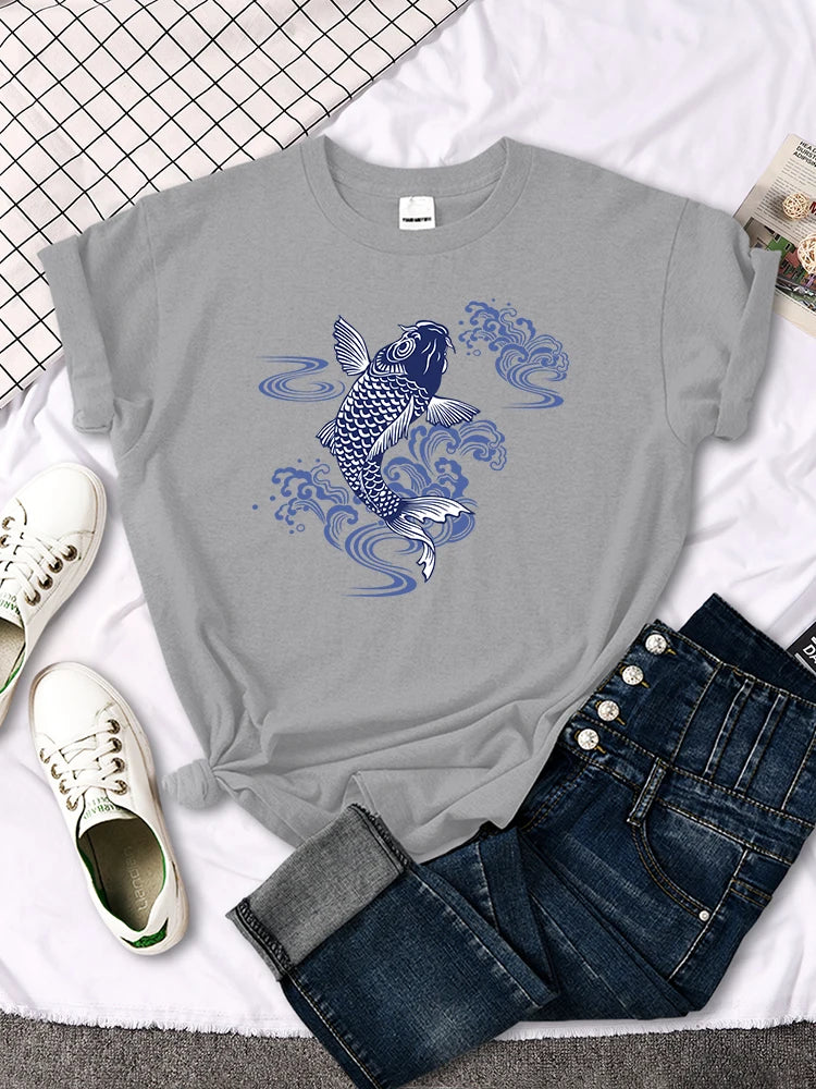 Tshirt For Woman Paper Cut Koi Good Luck Printing Womens T Shirt Kawaii Fashion Women Top Roud Neck Breathable Tshirts For Women