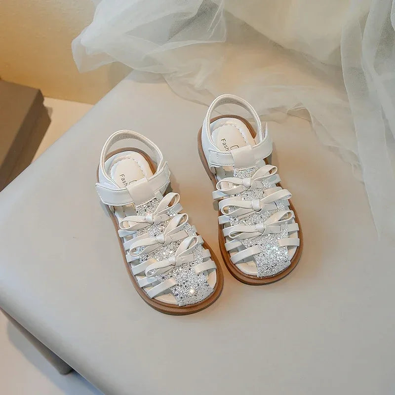 Girls Sandals Simple Sweet Bows 2025 Summer New Kids Beach Shoes Shiny Sequins Children Princess Shoes Ins Trendy Elegant Soft