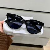 New Fashion Sunglasses Elegant Large Frame Sunglasses Retro Style Glasses Men and Women Alike Sun Glasses UV400 Shades