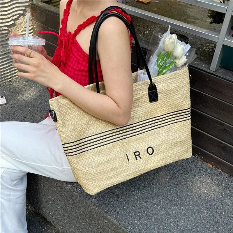 2025 New Woven Tote Bag for Women Bohemian Straw Beach Bag Large Capacity Summer Shoulder Bag Casual Vacation Rattan Purse