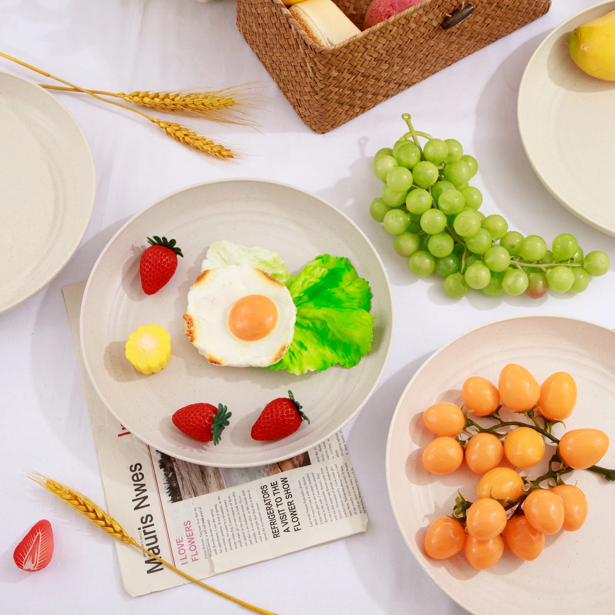 Supernal  8pcs Lightweight Wheat Straw Plates,Plastic Unbreakable Dinner Plates,Reusable Plates,Camping Picnic Plastic Plates