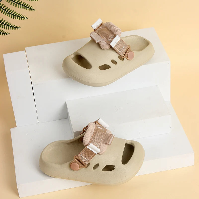 Children's sandals, boys' and girls' slippers, fashionable outdoor shoes, walking shoes, hiking shoes, anti slip beach shoes