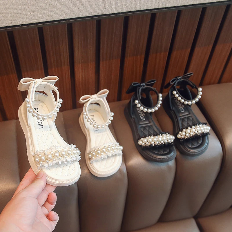 Girls' Beach Sandals: Adorable Princess Design, Black or White, Cool & Comfy