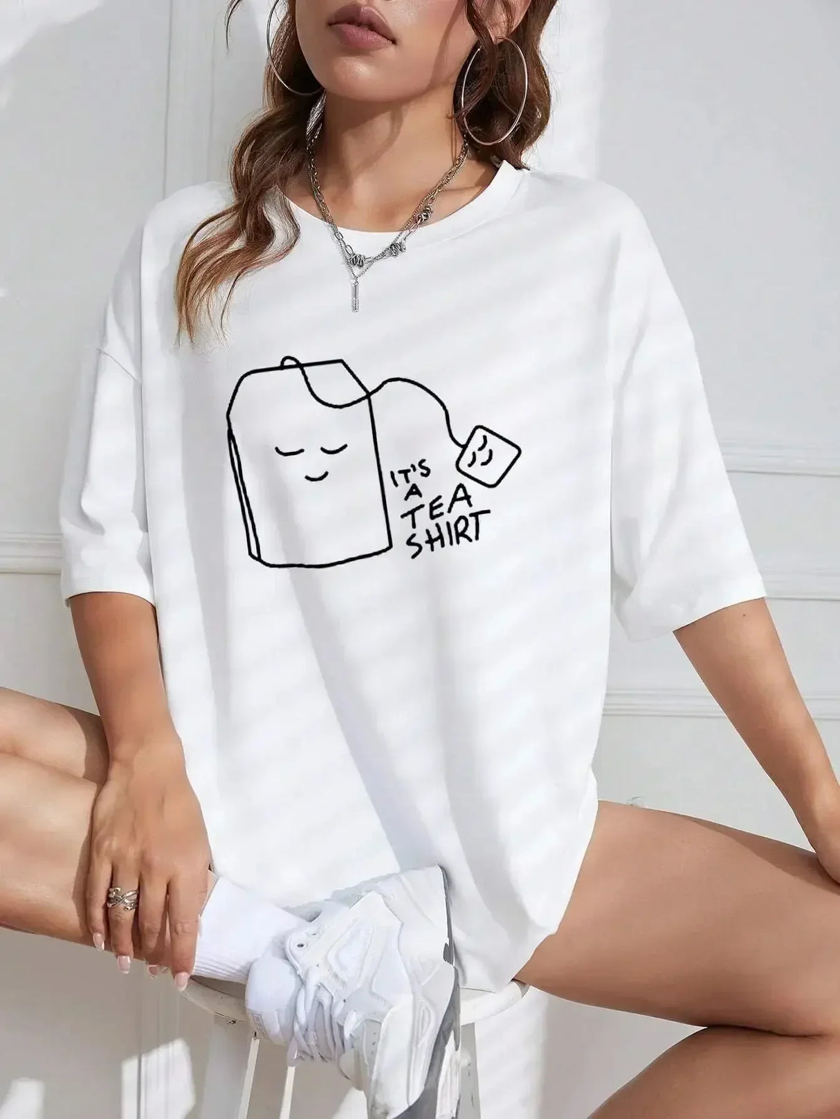 Women T-Shirts It's Tea Shirt Letter Printing Tees Casual Soft Short Sleeve Tops Loose Comfortable Summer Street Clothes