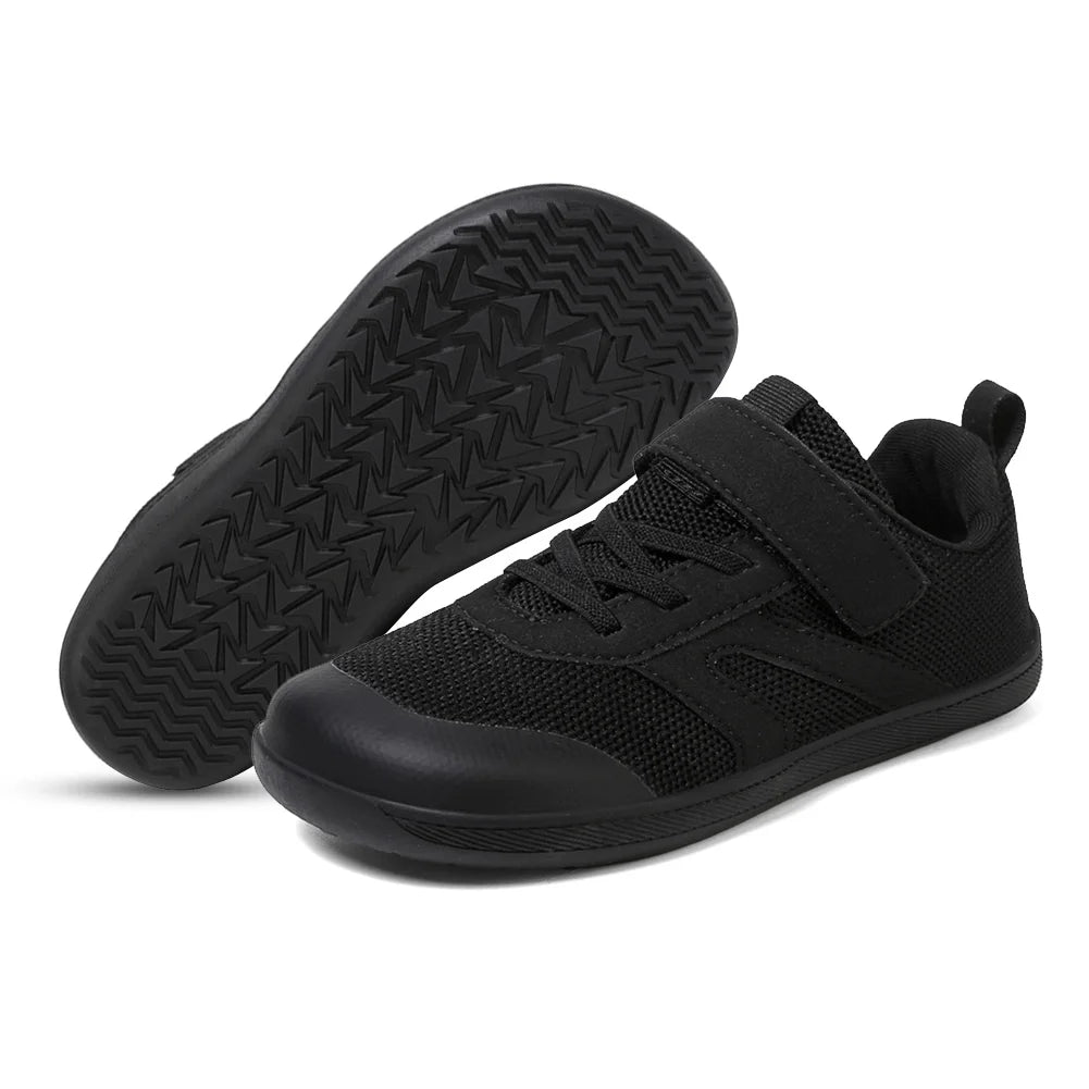 Kids Wide Barefoot Shoes Breathable Walking Athletic Shoes Non-Slip Lightweight Running Shoes for Boys Girls