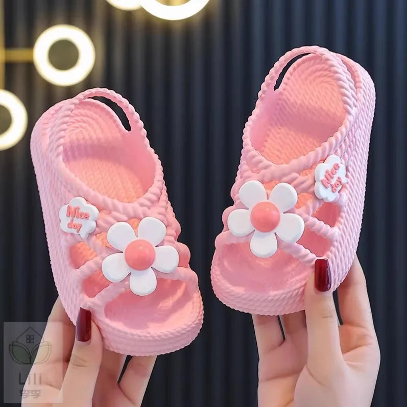 Girls' Water Sandals – Non-Slip, Water-Friendly, Suitable for Wading, Wet Conditions, and Play – 2025 New Style for Kids